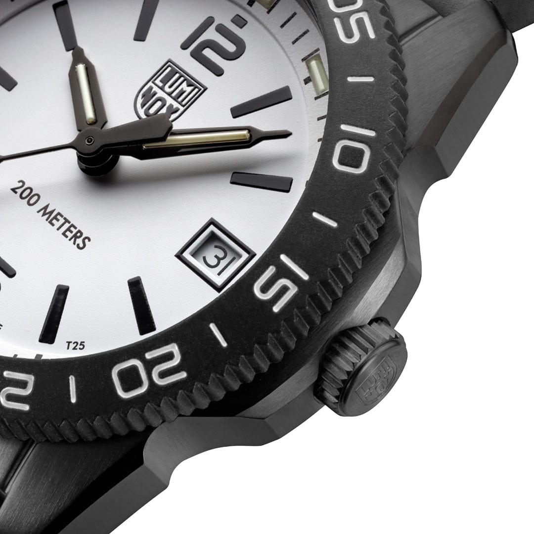 Luminox Pacific Diver 3127M Quartz Watch