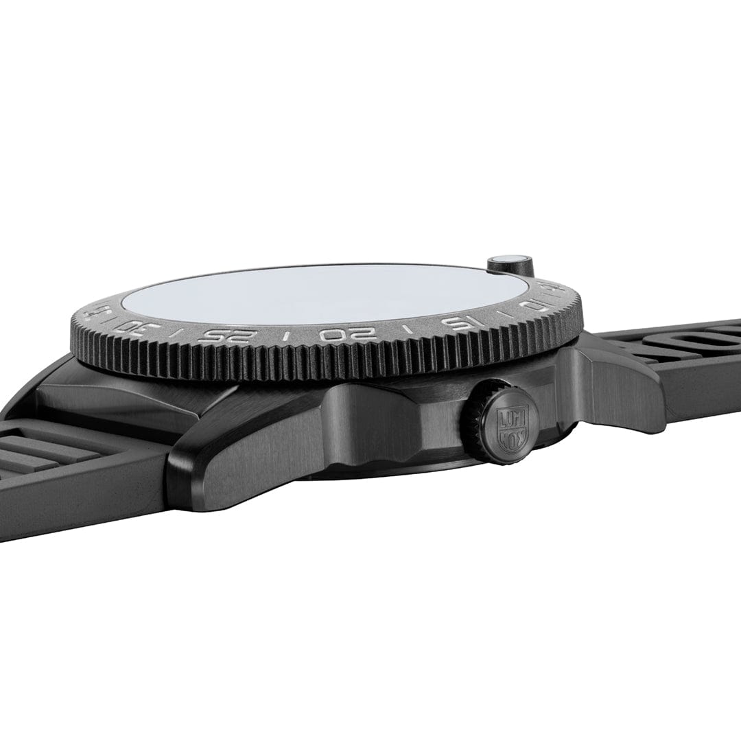 Luminox Pacific Diver 3127M Quartz Watch