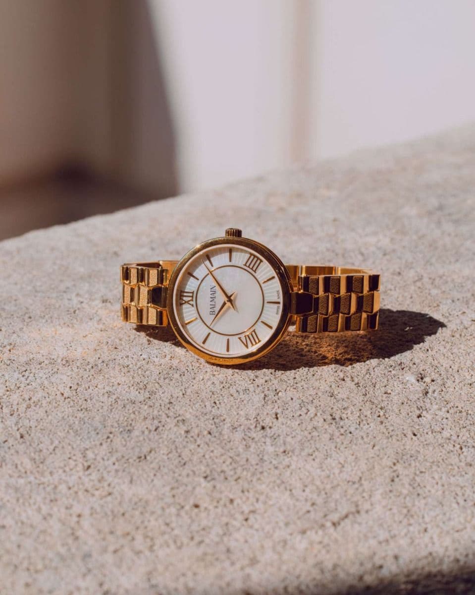 Balmain Sedirea Women's 31mm Mother of Pearl Dial Steel Watch